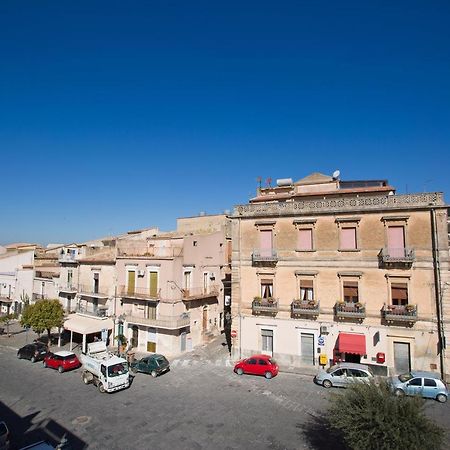 Experience Il Paesino Hotel Licodia Eubea Exterior foto