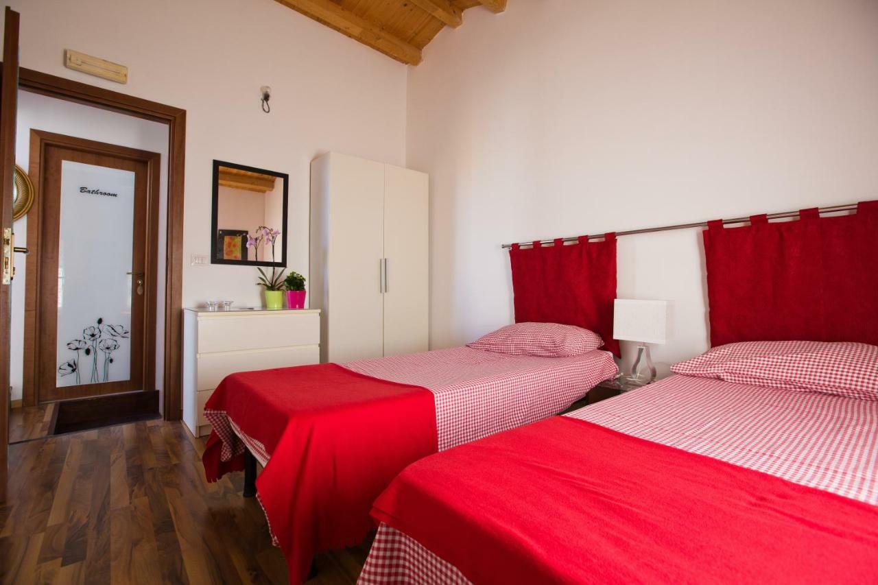 Experience Il Paesino Hotel Licodia Eubea Exterior foto